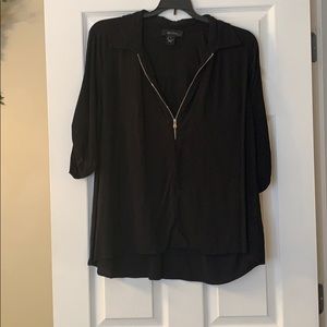 Black top size large